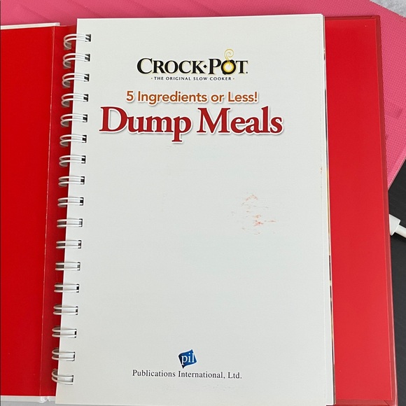 Crock-Pot Dump Meals 5 Ingredients or Less Hardbound Cookbook - New, Unused - Picture 10 of 10